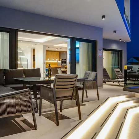 Vila Summer Side Marina